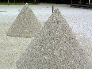 上賀茂神社の立砂
